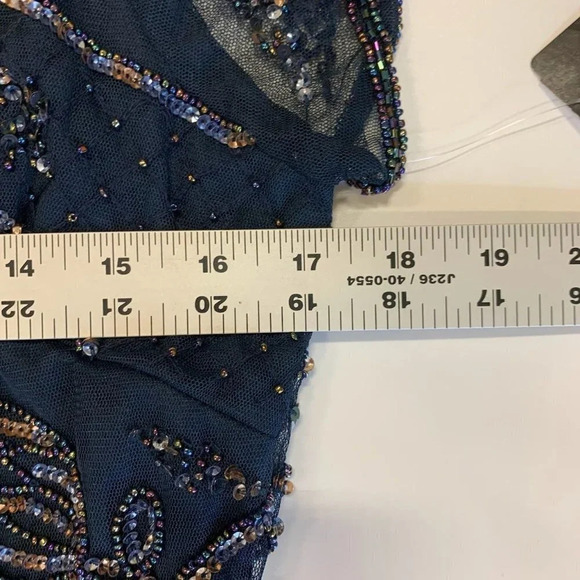 Pisarro Nights Women's Illusion Beaded Cold Shoulder Mesh Gown Size 8 NWT - Picture 11 of 12